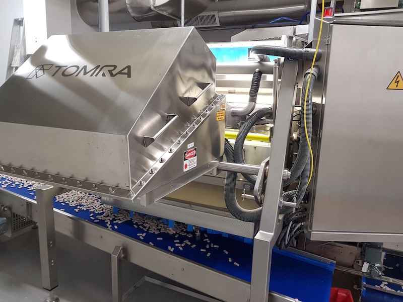 2333.TOMRA automates soft confectionery sorting at Swizzels Matlow_4