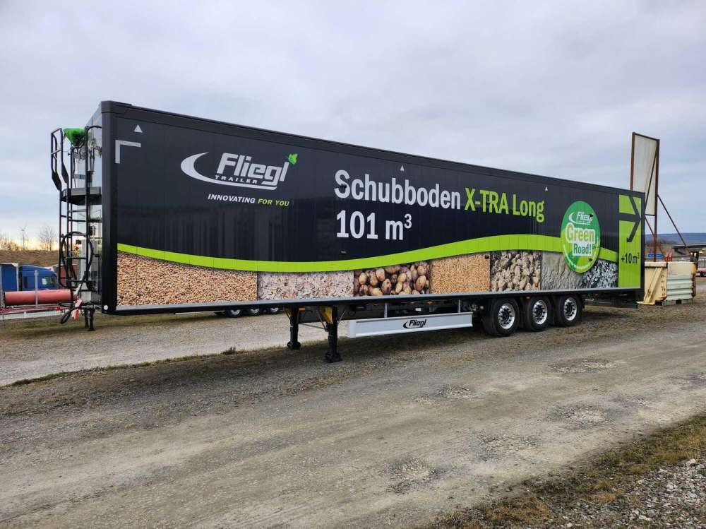 Fliegl представляет прицепы для перевозки 100 куб. м урожая