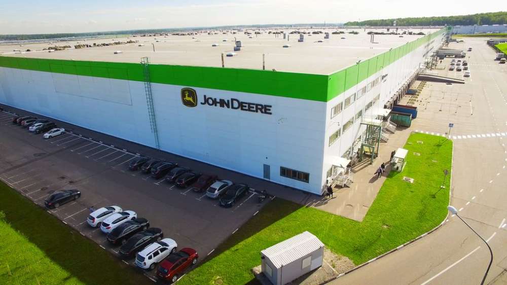 Заводы John Deere в России продолжают работать в штатном режиме