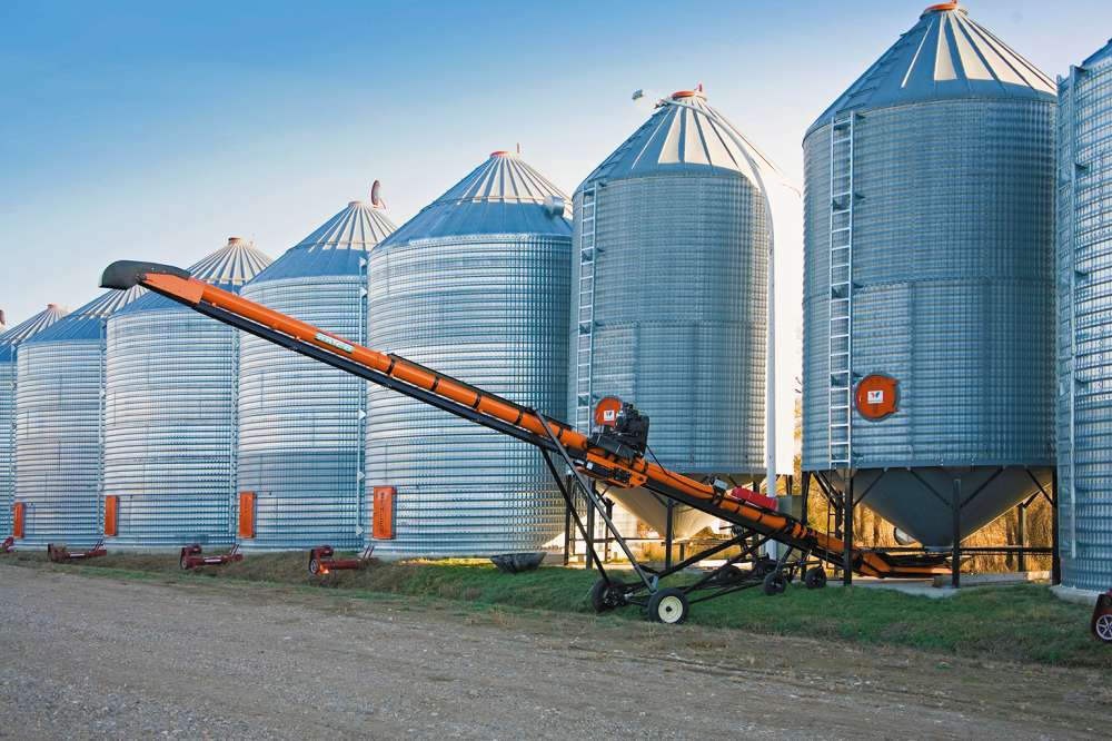 Хранители запасов: выбор машин и оборудования для хранения зерна