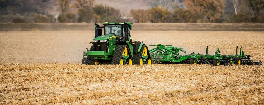 John Deere представил автономный трактор 9RX