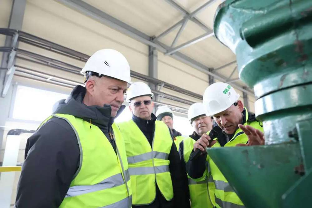 Завод по производству рапсового масла открыли в Иркутской области
