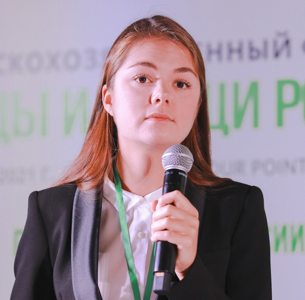 уколова анастасия adama.jpg уколова анастасия adama.jpg