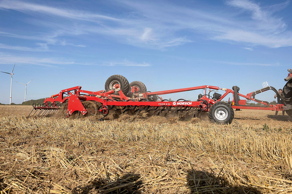 horsch-finer.jpg horsch-finer.jpg