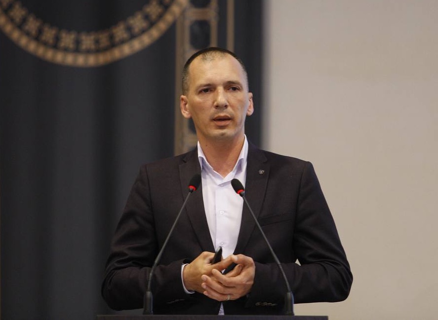 слезка.jpg